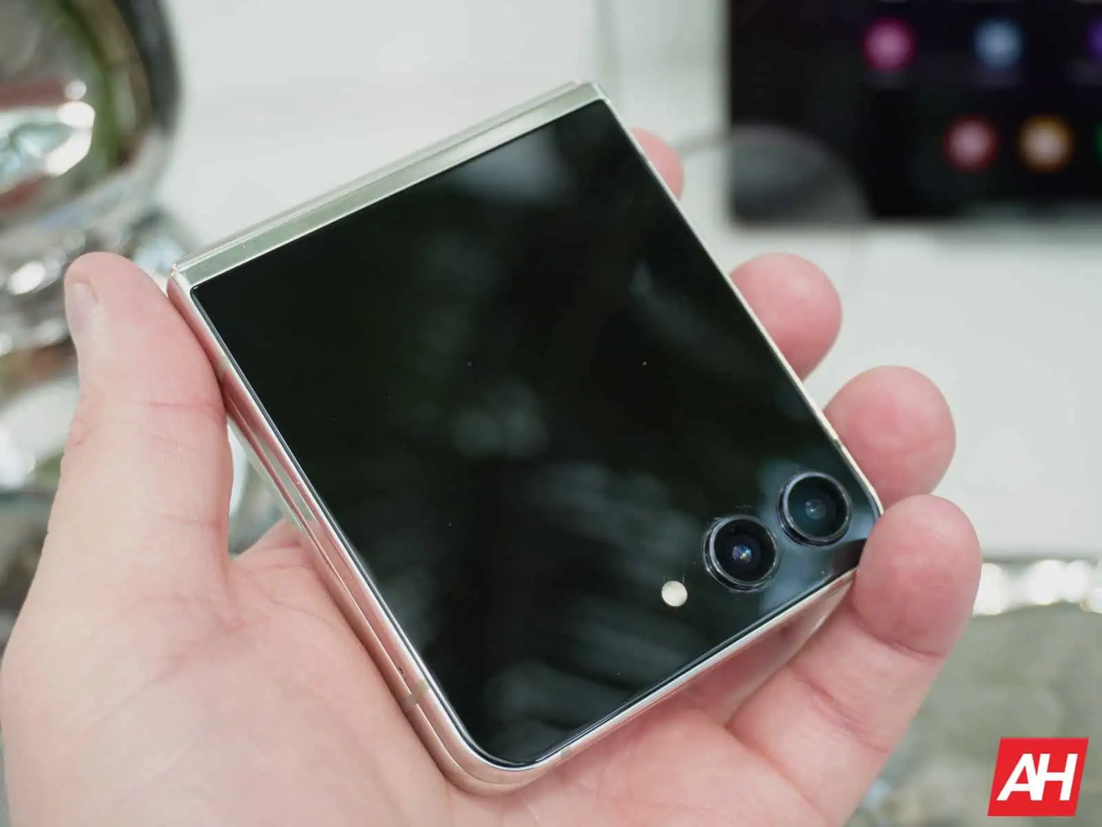 Samsung Galaxy ZFlip 5 AH 31