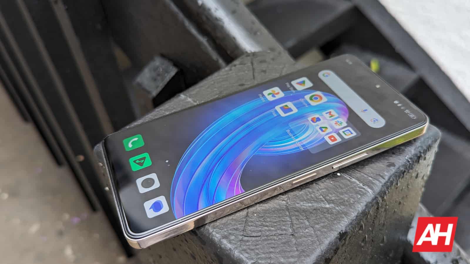 Infinix Note 30 Pro 12