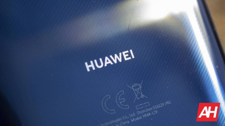 Le secrétaire américain au Commerce trouve les progrès des puces Huawei « incroyablement inquiétants »