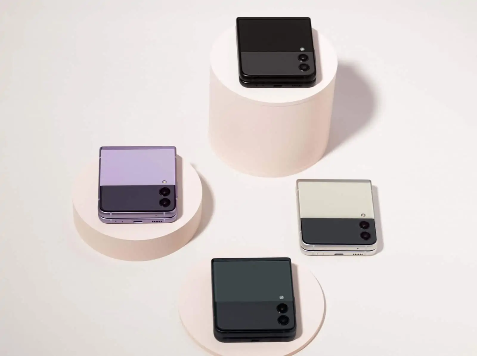 Samsung Galaxy Z Flip 3 152