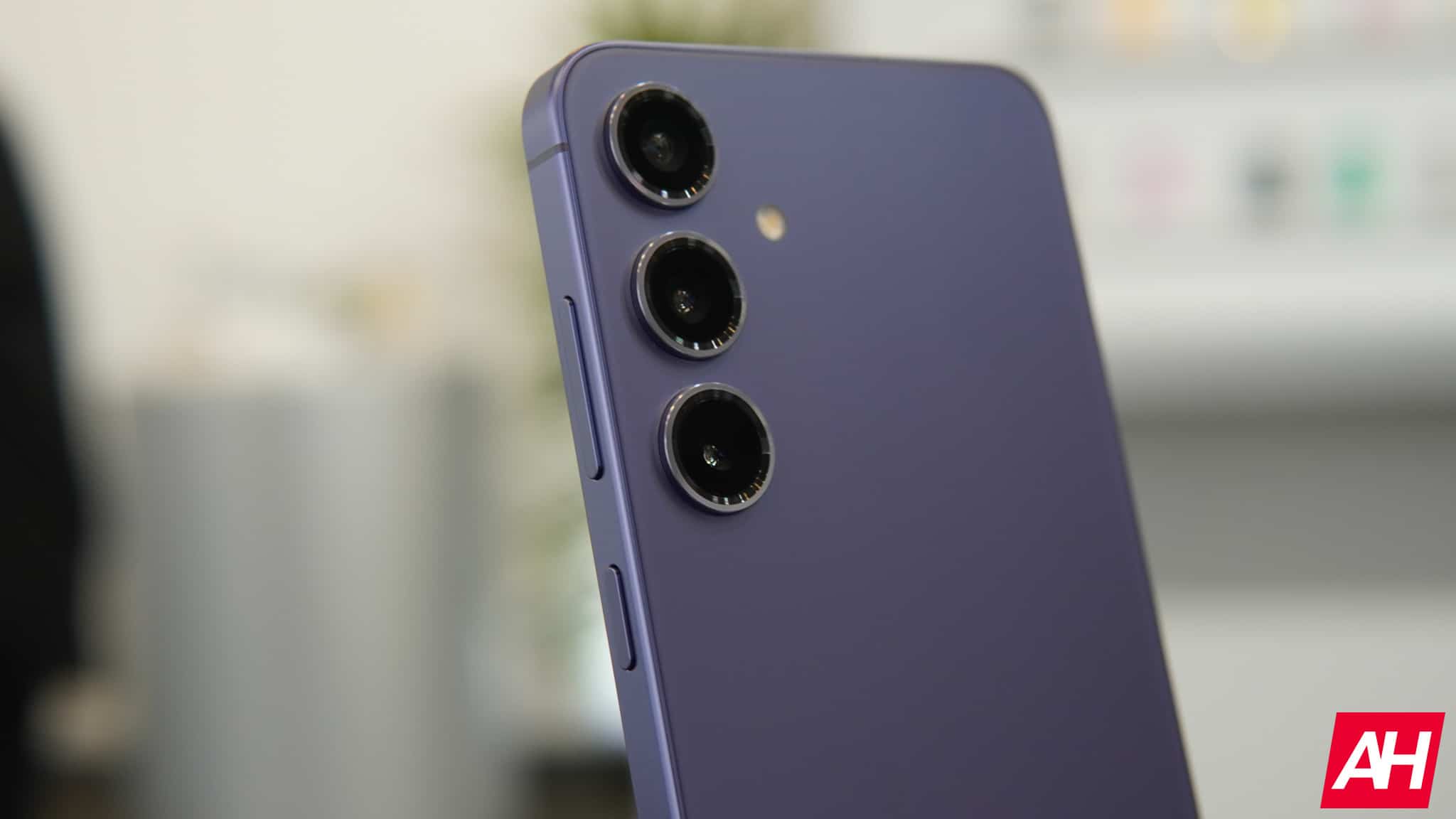 Samsung Galaxy S24 série AM AH 040(1)