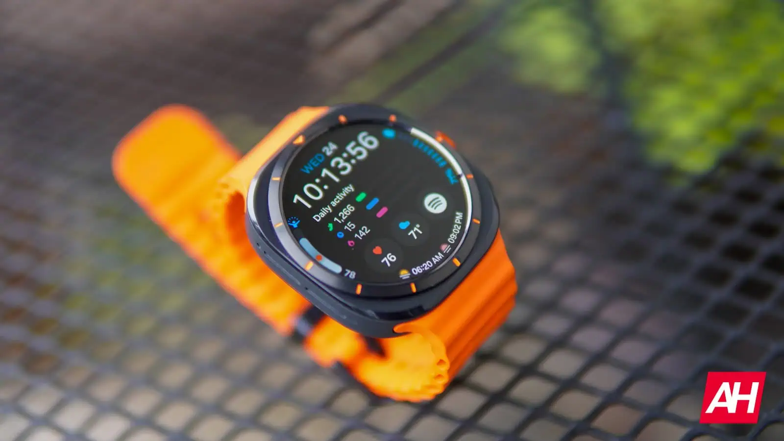 Samsung Galaxy Watch Ultra am ah 2
