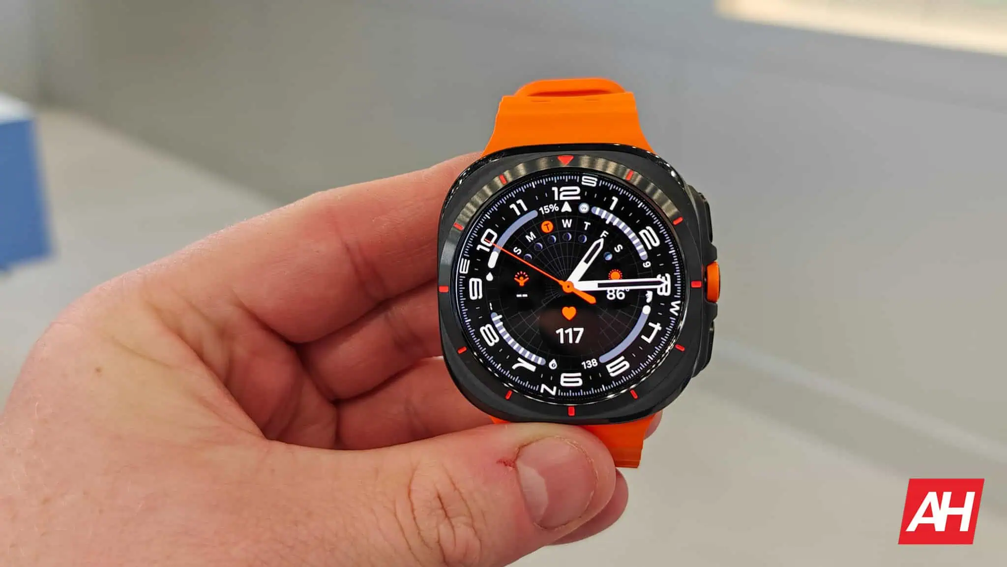 Montre Samsung Galaxy Watch Ultra AM AH 12