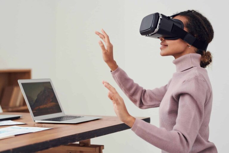 Utilisations émergentes de la technologie de réalité virtuelle dans divers domaines