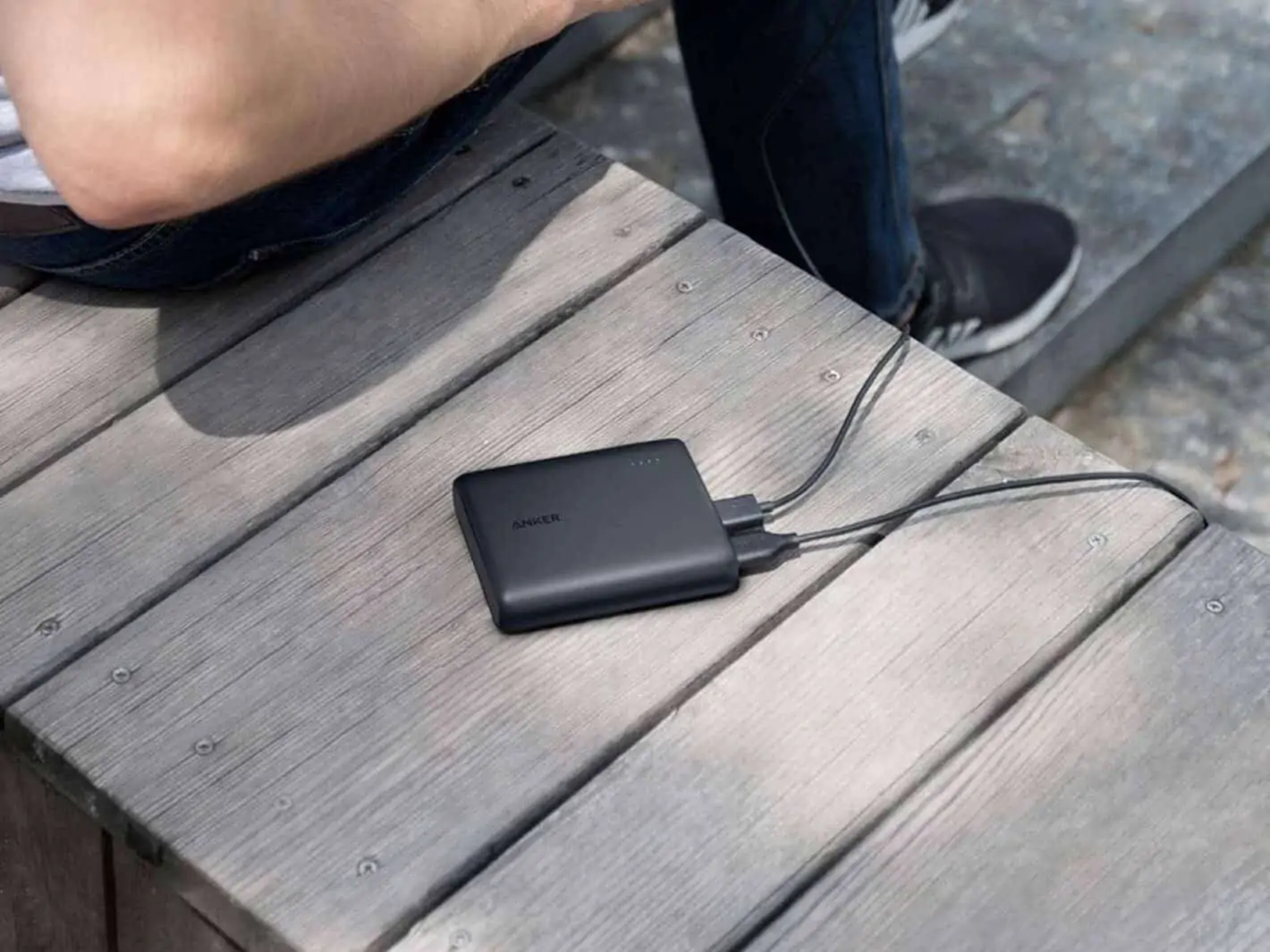 00 Presseur de chargeur Anker PowerCore 13000 pour l'image du titre 1420x1065 1