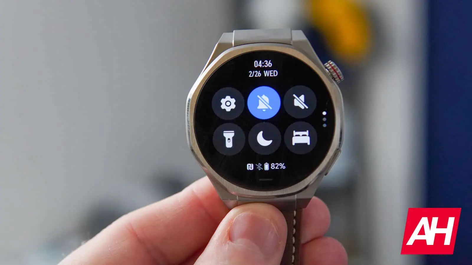 HAUNER WATCH 5 ULTRA AM AH 13