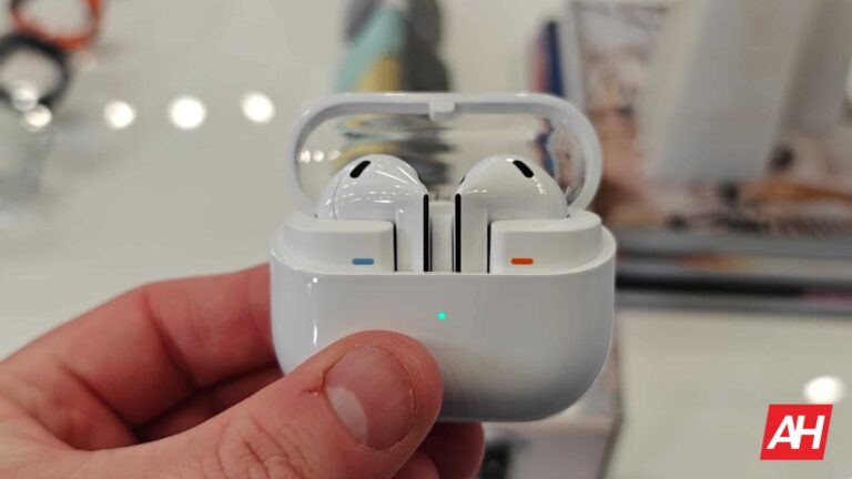 La batterie de Galaxy Buds Core fera honte à Buds 3 Pro