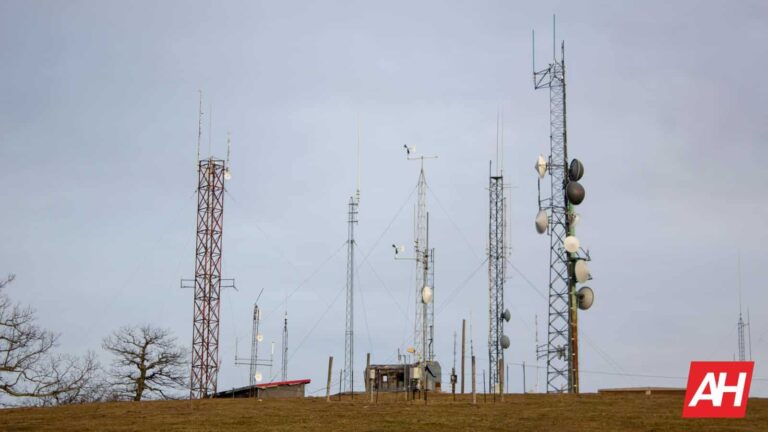 La FCC décide de bloquer HKT du réseau de télécommunications américain