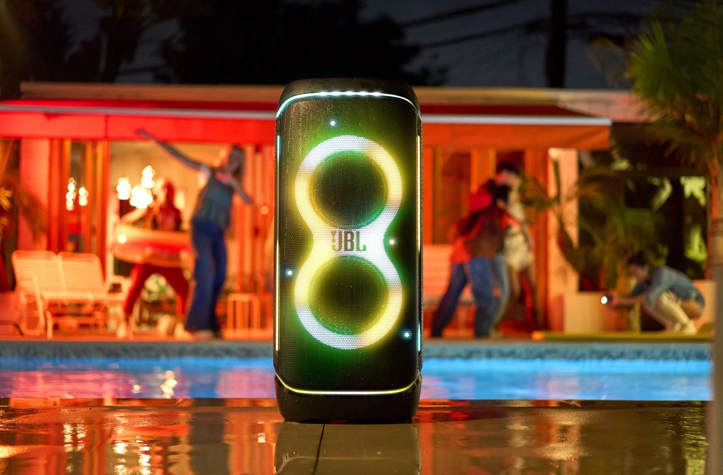 JBL Partybox 720 Lifestyle 4