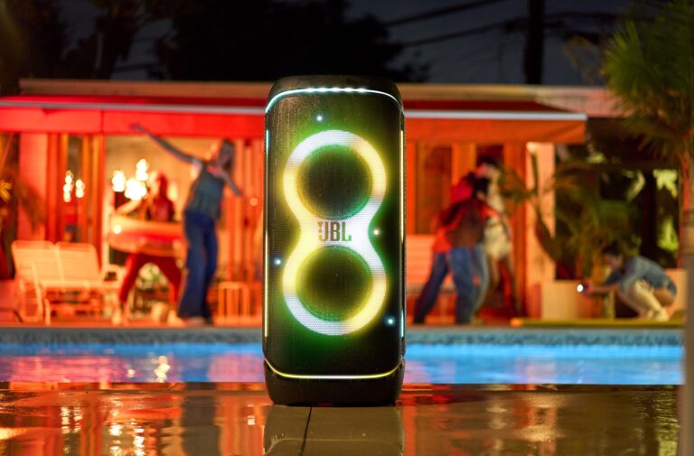 JBL Boombox 4 et Partybox 720 apportent une puissance de niveau supérieur à vos parties