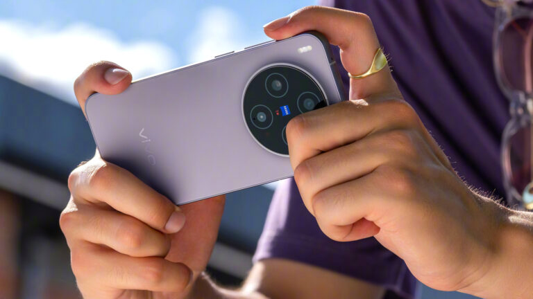 Les « méga-téléphones » de Huawei et Vivo : rumeurs sur des écrans massifs de 7 pouces