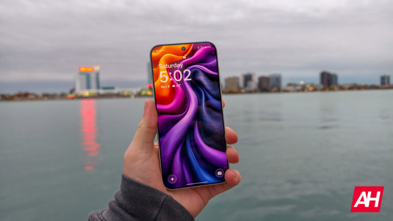 Le lancement du OnePlus 15 aux États-Unis est retardé en raison de la fermeture du gouvernement