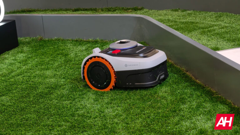 Les précommandes sont en cours pour les nouvelles tondeuses robots de Navimow, et elles graviront des collines que vous pouvez à peine gravir