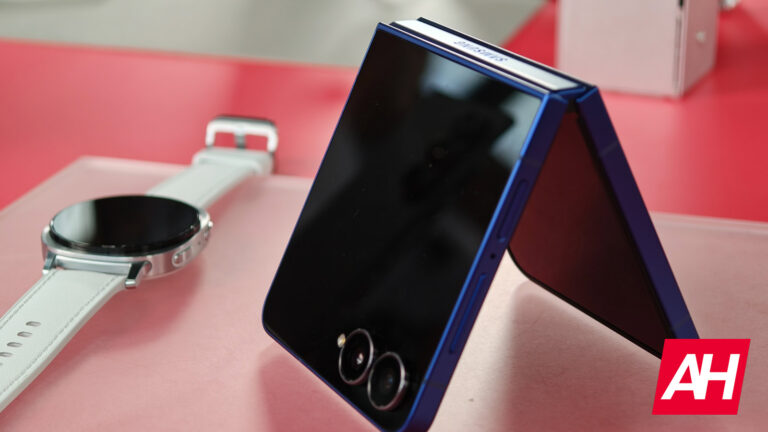 Un brevet révèle la conception du téléphone à clapet réversible sauvage de Samsung