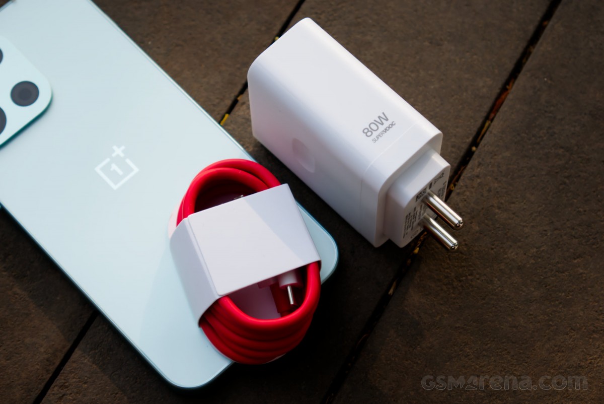 OnePlus Nord 6 en cours d’examen