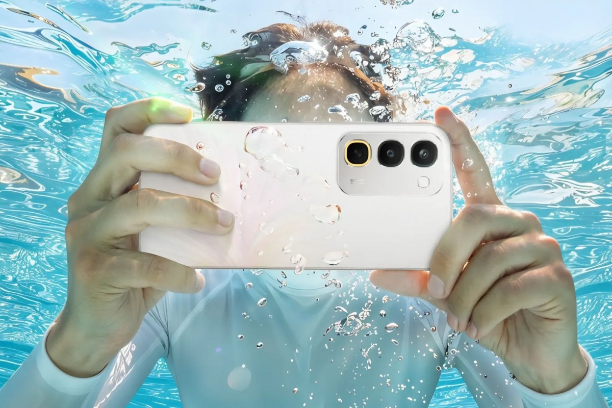 Realme C100 4G fait ses débuts avec une batterie de 8 000 mAh et un indice IP69K 