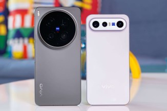 vivo X300 Ultra et vivo X300 FE ensemble
