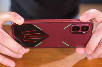 Déclencheurs d'épaule pour les jeux professionnels