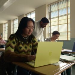 Les produits Apple utilisaient 30 % de matériaux recyclés en 2025, certains composants sont recyclés à 100 %