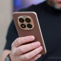 Redmi travaille sur trois smartphones dotés de batteries de 10 000 mAh