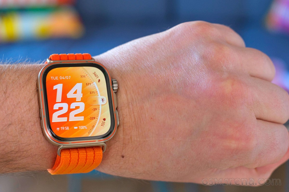 Huawei Watch Fit 5 Pro en cours d’examen