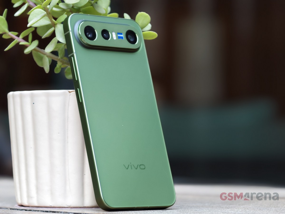 Vivo X300 FE, exclusivité indienne, Urban Olive, pratique