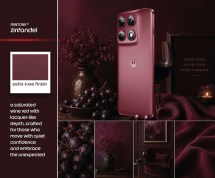 Trois finitions : satin luxe, sergé et bois sculpté