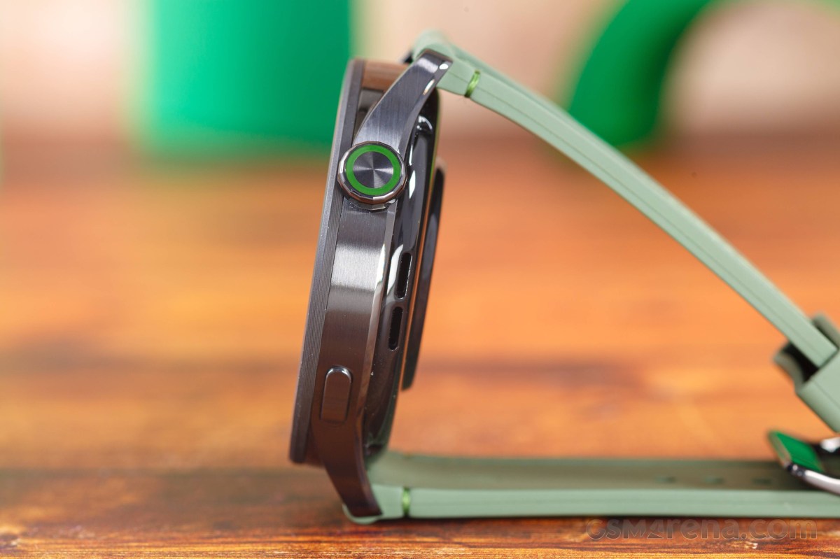 Xiaomi Watch S5 en cours d'examen