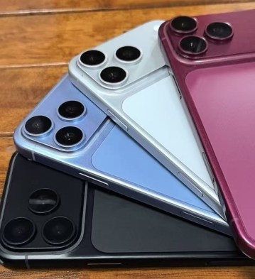 Factices iPhone 18 Pro (crédit : Sonny Dickson)