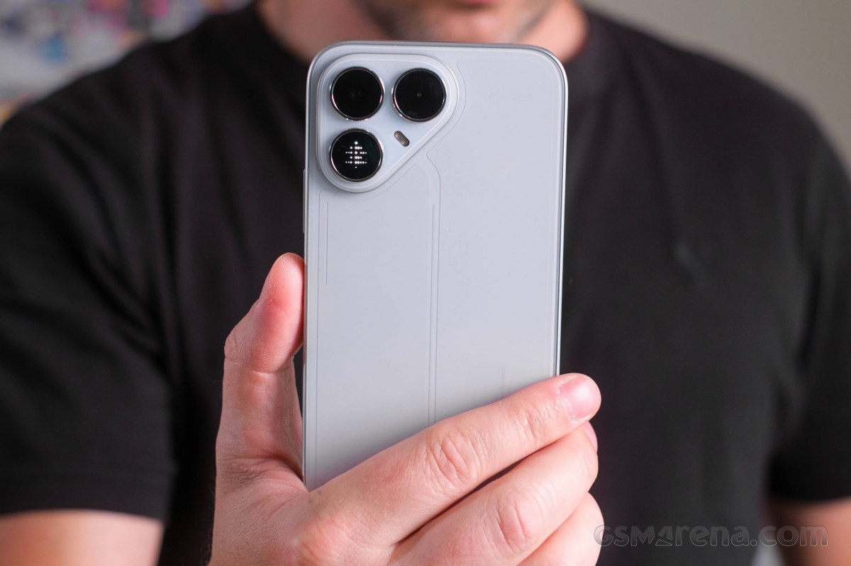 Déballage et mise en pratique du Tecno Pova8