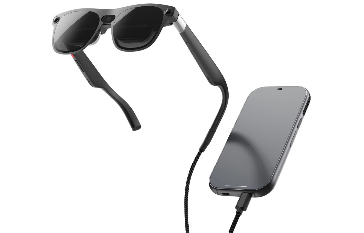 Les lunettes Xreal Aura et la rondelle de calcul
