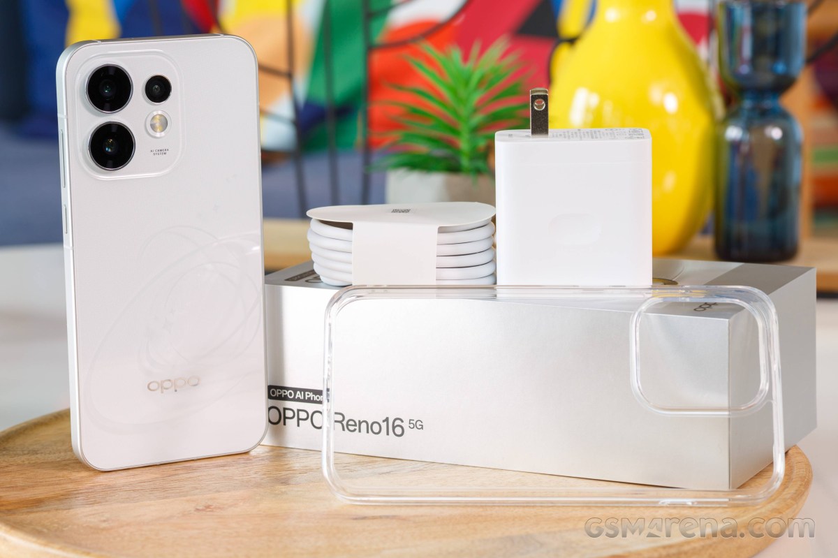 Oppo Reno16 en cours d’examen