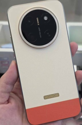 Des images pratiques divulguées par le Honor X80 Pro Max confirment sa gigantesque batterie