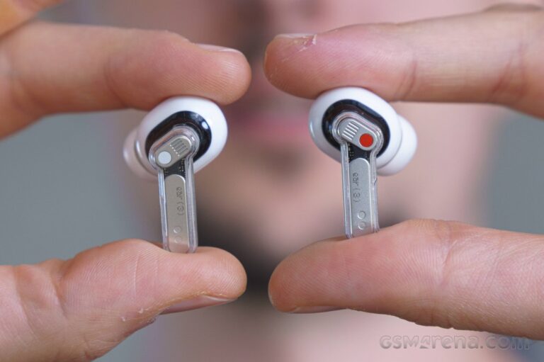 Le prix de Nothing Ear (3a) fuit aux côtés des couleurs