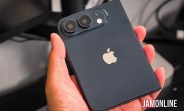 Le mannequin iPhone Ultra pliable apparaît en finition noire