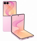 SamsungGalaxy Z Flip8