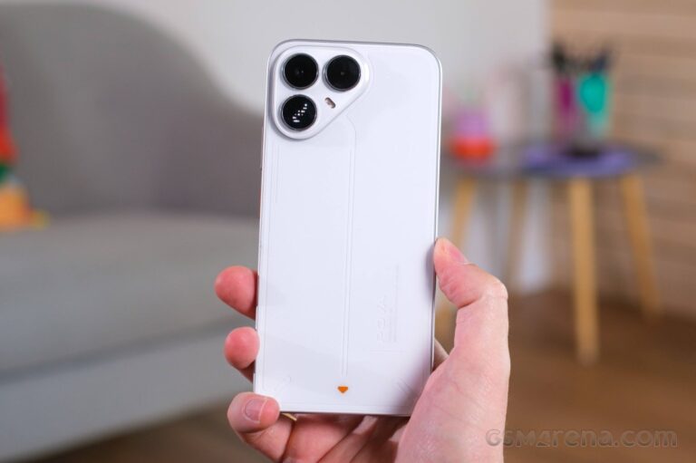Test du Tecno Pova 8