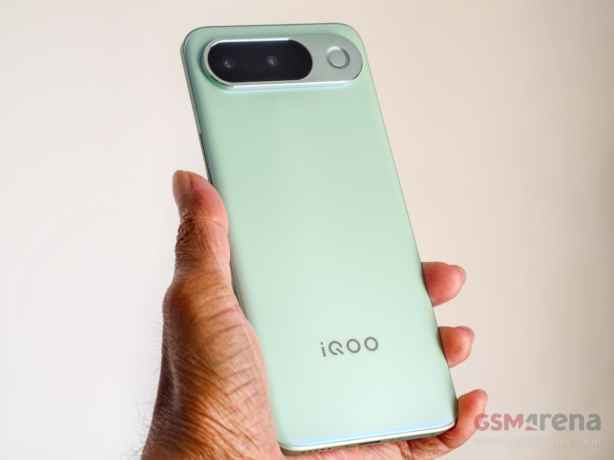 iQOO Z11 pratique