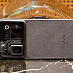 Examen pratique du Honor Robot Phone