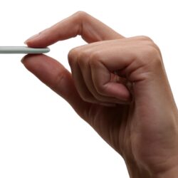 Google Pixel Tag est officiel avec prise en charge UWB et autonomie d&rsquo;un an