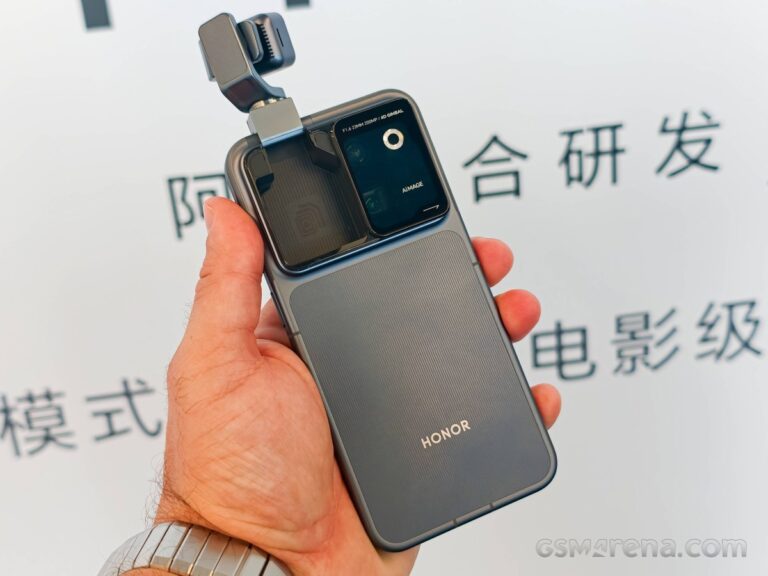 Voici combien vous paierez si vous cassez la caméra à cardan du Honor Robot Phone