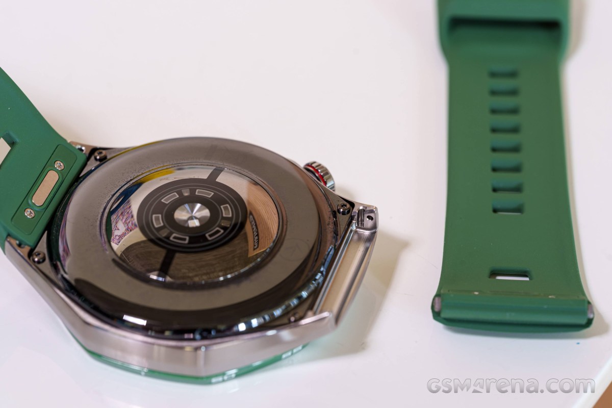 Huawei Watch GT 7 Pro en cours d’examen
