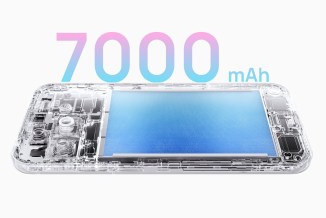 Le Huawei nova 16s a un écran plus petit de 6,68 pouces mais la même batterie de 7 000 mAh