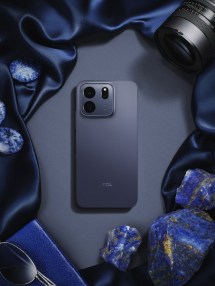Couleurs du TCL P80 Ultra : Bleu nuit