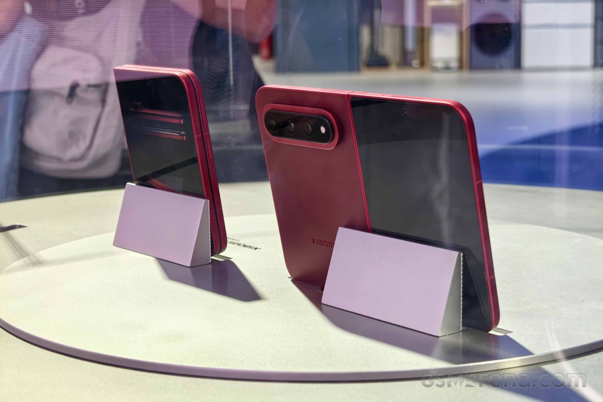 Les yeux rivés sur : Xiaomi présente le 18 Fold derrière une vitre à l'IFA 