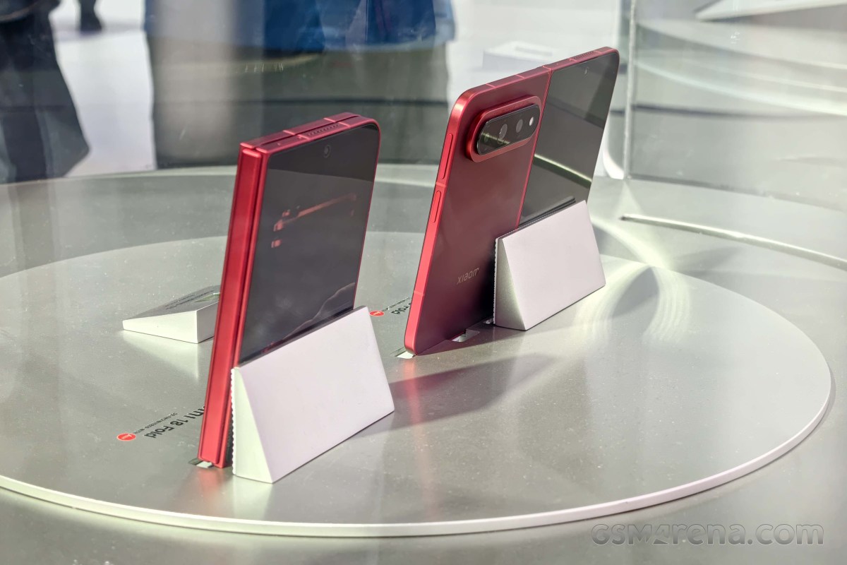 Les yeux rivés sur : Xiaomi présente le 18 Fold derrière une vitre à l'IFA 