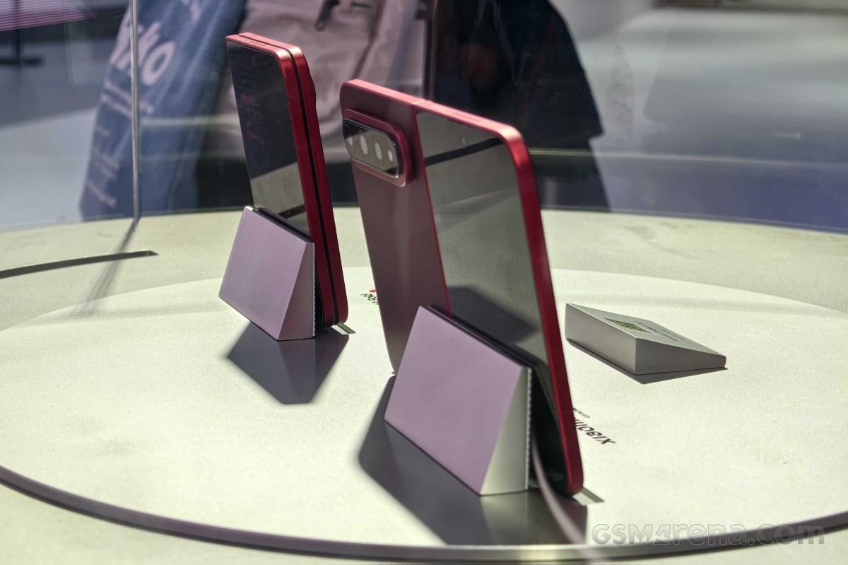 Les yeux rivés sur : Xiaomi présente le 18 Fold derrière une vitre à l'IFA 