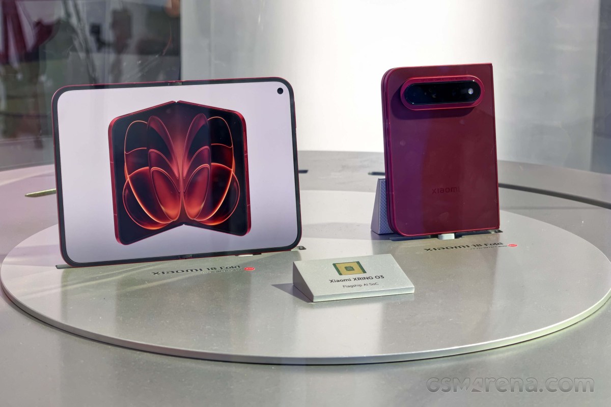 Les yeux rivés sur : Xiaomi présente le 18 Fold derrière une vitre à l'IFA 