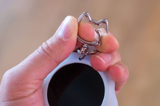 Vous pouvez clipser le MagBadge sur un sac à dos