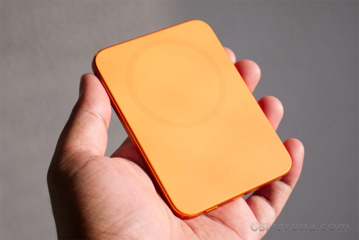 Évaluation de la banque d'alimentation magnétique ultra-mince Xiaomi 5000 15W